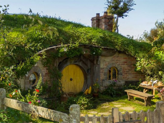 Une bibliothèque Hobbit pour donner envie de lire aux enfant