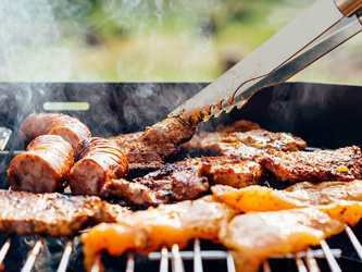 Cuisiner au barbecue : la bonne cuisson pour la santé