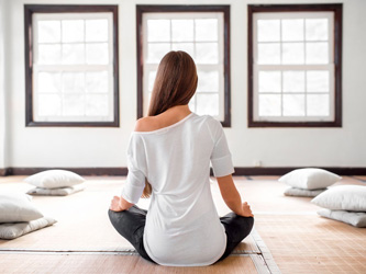 Comment créer une parfaite salle de méditation