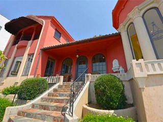Eva Longoria vend sa superbe maison de Los Angeles