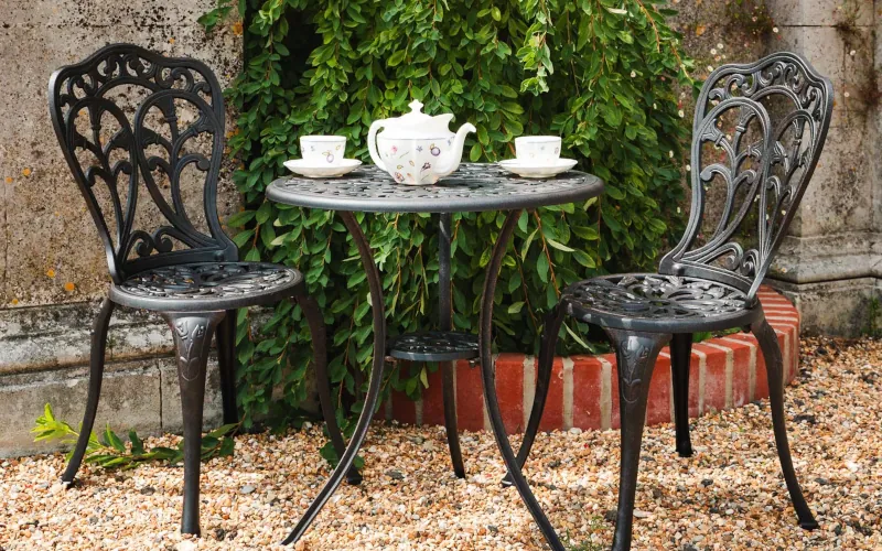 La boutique Lazy Susan ouvre les soldes pour son mobilier de jardin
