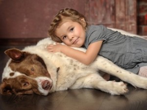 Un chien à la maison aide au bien-être des enfants