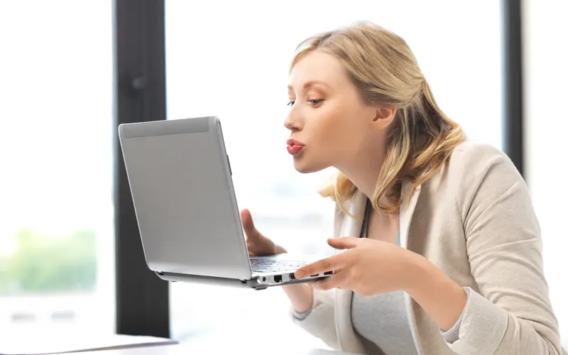 Arnaque aux sentiments en ligne : comment se protéger contre les Love Scam ? 