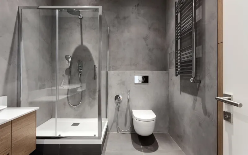 Cabine de douche&nbsp;: 8 astuces pour son entretien et sa longévité